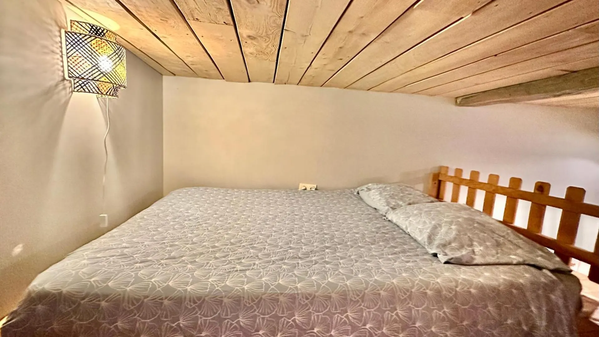 Apartman Agreable Studio Plein Centre Saint-Gaudens